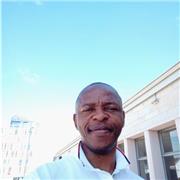 Professeur de philosophie, je donne des cours publics et privés aux élèves et étudiants